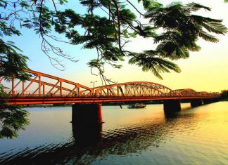Du lịch Huế Mùa Thu cuốn hút du khách 2022 tour Hue Mua thu